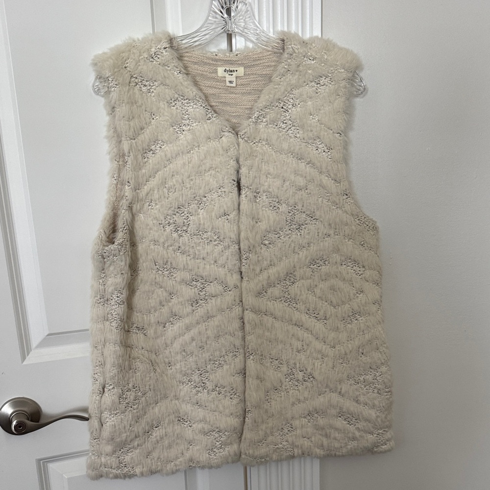 Dylan quilted fur vest